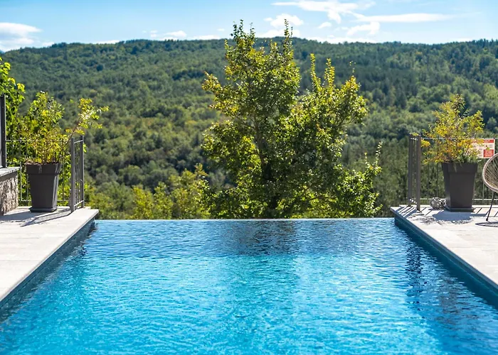 Villa Casa Olika By Briskva